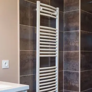 Nao towel dryer