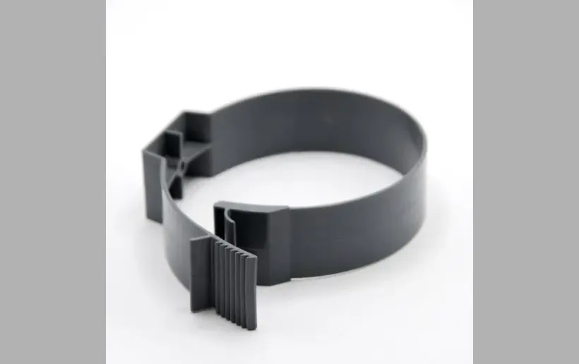 Collier fixation
