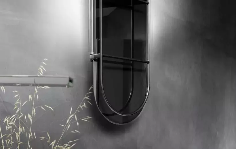 Holiday Black - Built-in discreet blower